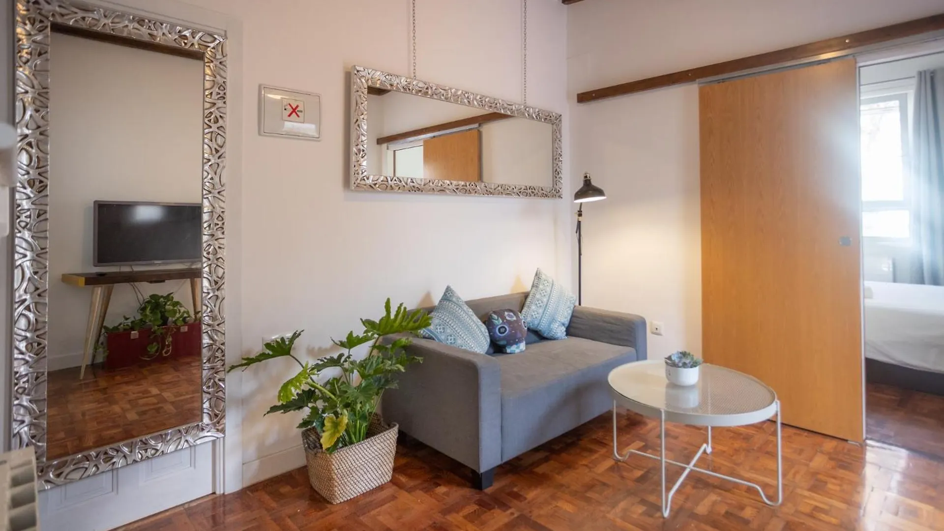 Naim Guest House Malaga Centro Ισπανία